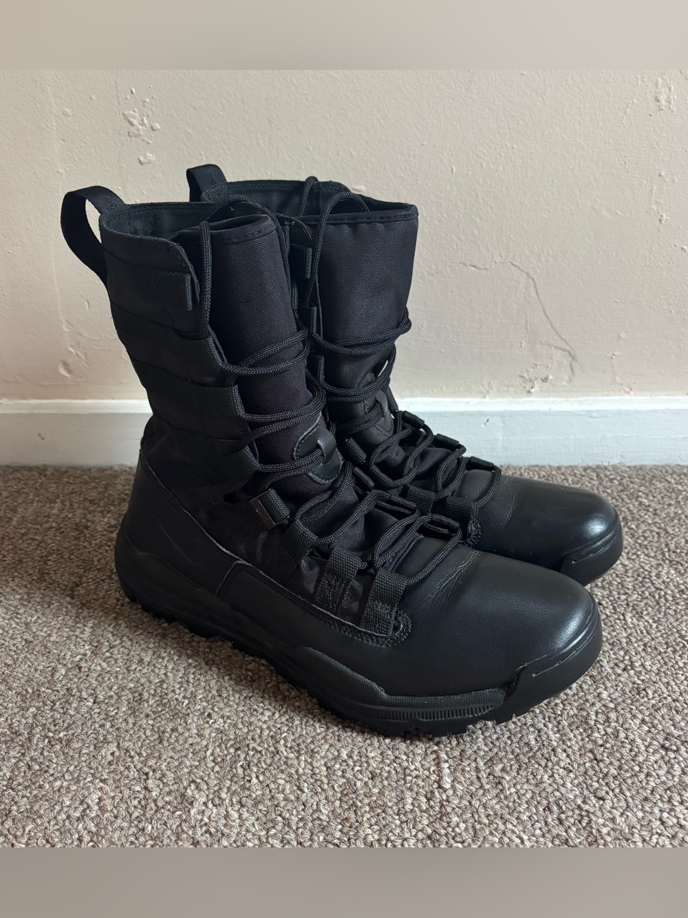 Nike Tactical Boots Size 8.5